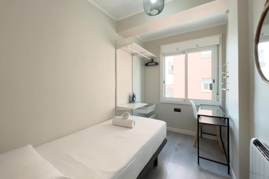Bebarceloner Sant Andreu Apartments - 3 Bedrooms ภายนอก รูปภาพ